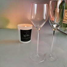 Load image into Gallery viewer, Waxes of Windsor &#39;Pure White&#39; 20cl Fragranced Natural Soy Candle
