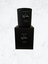 Load image into Gallery viewer, Waxes of Windsor &#39;Matte Black&#39; 20cl Fragranced Natural Soy Candle
