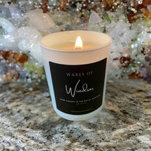 Load image into Gallery viewer, Waxes of Windsor &#39;Pure White&#39; 20cl Fragranced Natural Soy Candle
